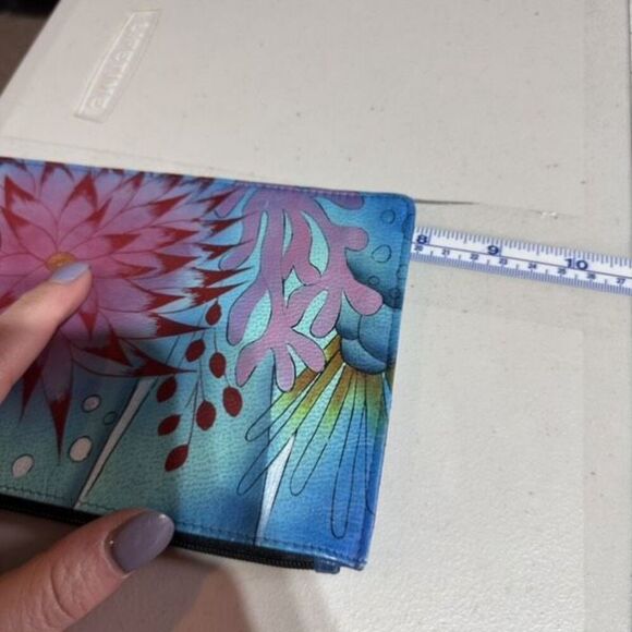 Anuschka Women's Hand Painted Genuine Leather RFID Organizer Wallet Multicolor - Picture 10 of 11